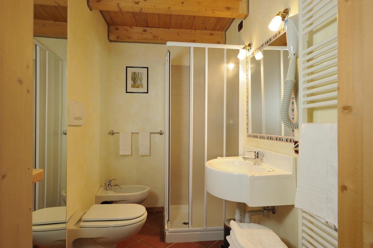 Chalet Dei Pini Madonna di Campiglio Exterior photo